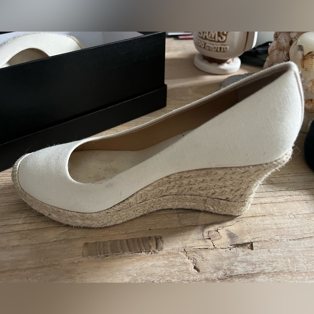 J crew wedge size 7 used once